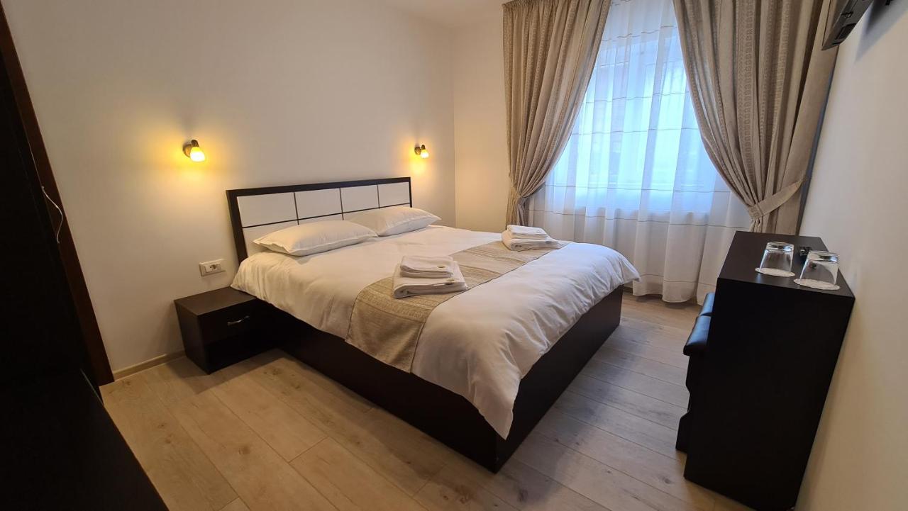 Pensiunea Madalina Durau Buitenkant foto